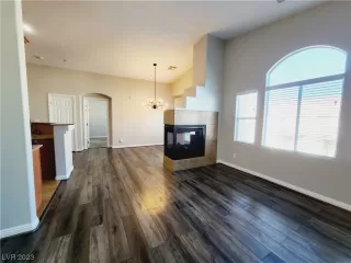 Photo #6: 2541267 Listing 