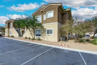 Photo #1: 2541301 Listing