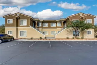 Photo #2: 2541301 Listing