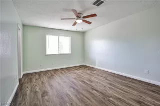 Photo #4: 2541318 Listing 
