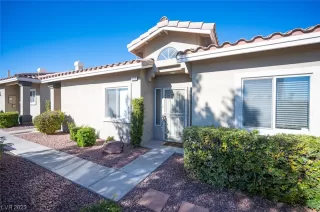 Photo #1: 2541389 Listing