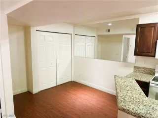 Photo #3: 2541448 Listing 