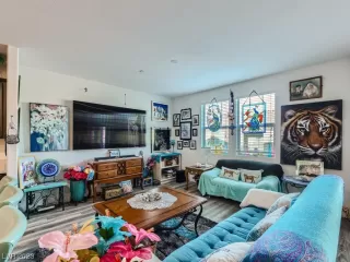 Photo #3: 2541477 Listing 