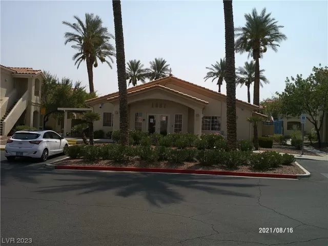 MLS: 2541578 Condo For Sale