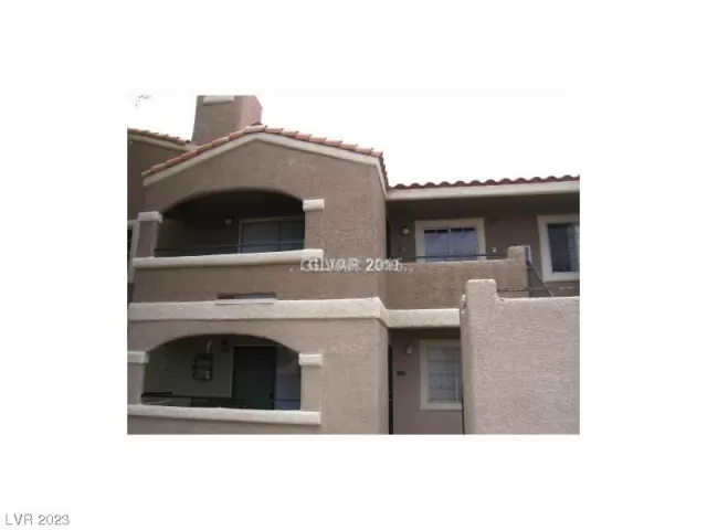 MLS: 2541599 Condo For Sale