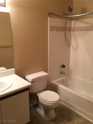 Photo #6: 2541599 Listing 