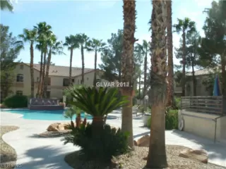 Photo #3: 2541607 Listing 