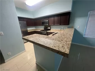 Photo #2: 2541639 Listing 