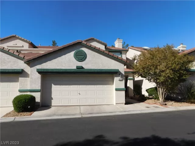 MLS: 2541676 Condo For Sale