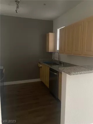 Photo #4: 2541680 Listing 