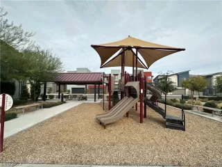 Photo #6: 2541707 Listing 