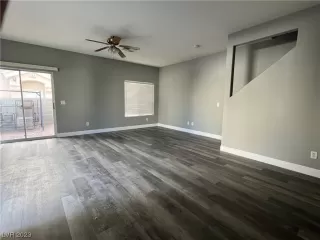 Photo #4: 2541710 Listing 