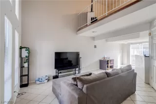 Photo #2: 2541737 Listing 