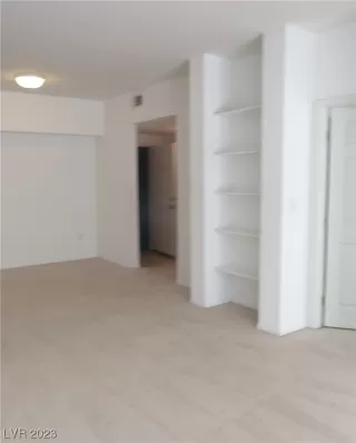 Photo #1: 2541748 Listing 