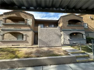 Photo #1: 2541755 Listing 