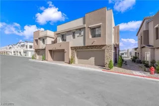 Photo #5: 2541777 Listing 