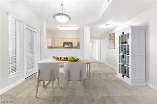 Photo #5: 2541797 Listing