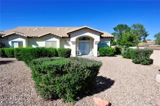 Photo #1: 2541836 Listing