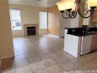 Photo #5: 2541844 Listing 