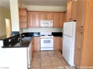 Photo #6: 2541844 Listing 