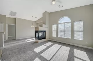 Photo #2: 2541852 Listing 