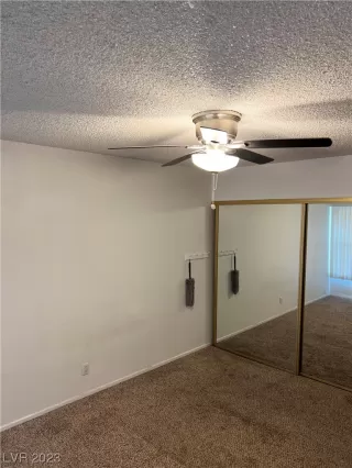 Photo #5: 2541867 Listing 