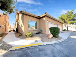 Photo #5: 2541882 Listing 