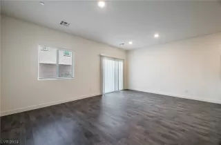 Photo #2: 2541884 Listing 