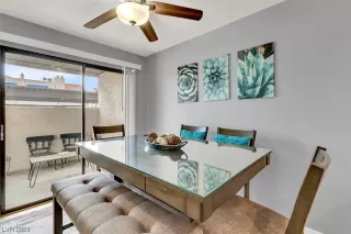 Photo #2: 2541892 Listing