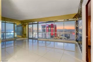 Photo #2: 2541907 Listing 