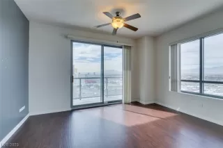 Photo #6: 2541912 Listing