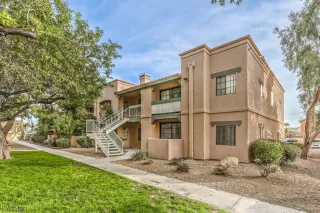 Photo #1: 2541948 Listing