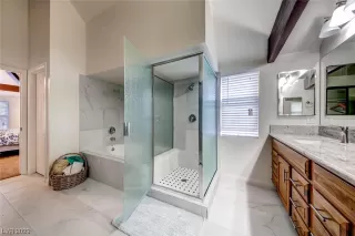 Photo #6: 2541999 Listing 