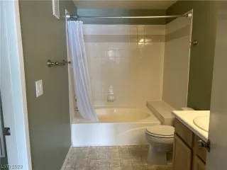 Photo #5: 2542021 Listing 