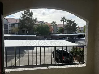 Photo #6: 2542021 Listing 