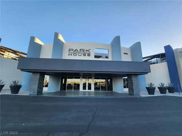 MLS: 2542028 Condo For Sale