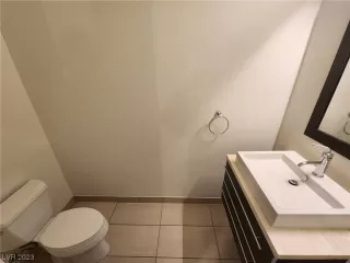 Photo #6: 2542028 Listing 