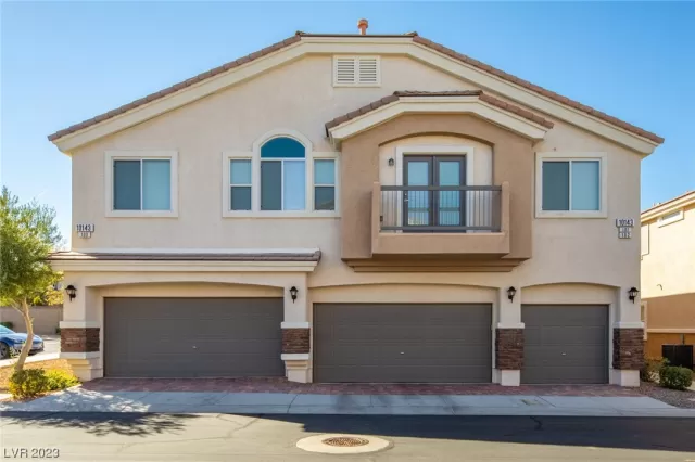 MLS: 2542056 Condo For Sale