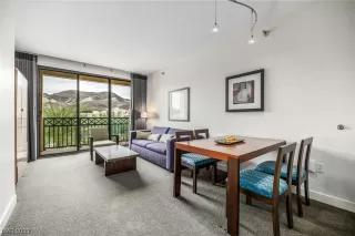 Photo #6: 2542064 Listing 