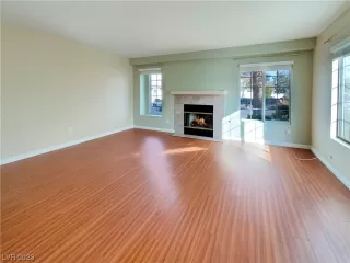 Photo #2: 2542075 Listing 