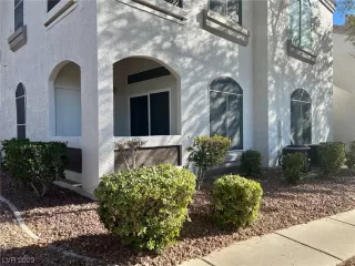 Photo #1: 2542112 Listing 