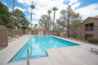 Photo #3: 2542190 Listing 