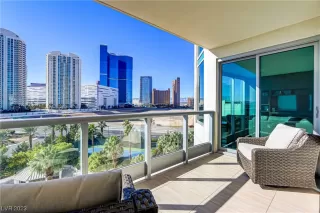 Photo #2: 2542203 Listing