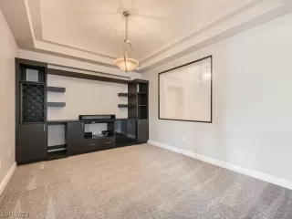 Photo #6: 2542226 Listing