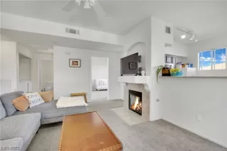 Photo #4: 2542253 Listing 