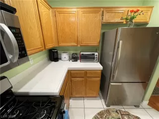 Photo #3: 2542342 Listing 