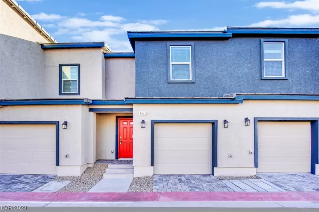 MLS: 2542383 Condo For Sale