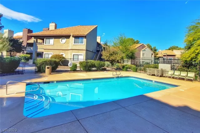 MLS: 2542406 Condo For Sale