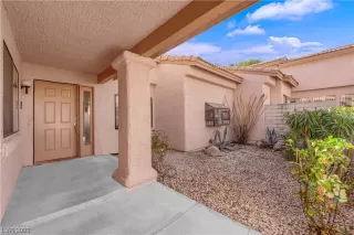 Photo #2: 2542409 Listing 