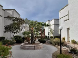 Photo #1: 2542441 Listing 